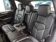 Porsche Cayenne V8 S TIPTRONIC S 68