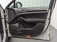 Porsche Cayenne V8 S TIPTRONIC S 54