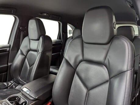 Porsche Cayenne V8 S TIPTRONIC S 57