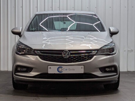 Vauxhall Astra SRI NAV 19