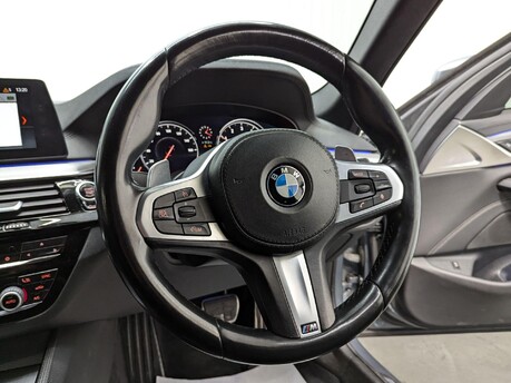 BMW 5 Series 530I M SPORT 74