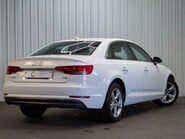 Audi A4 TFSI SPORT 2