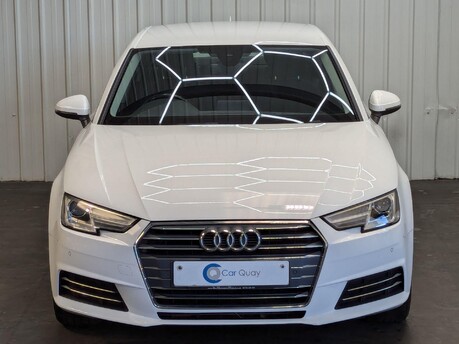 Audi A4 TFSI SPORT 22