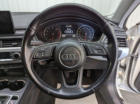 Audi A4 TFSI SPORT 72