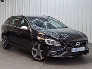 Volvo V60 D2 R-DESIGN NAV 1