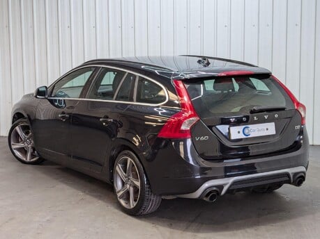 Volvo V60 D2 R-DESIGN NAV 12