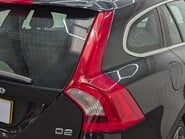 Volvo V60 D2 R-DESIGN NAV 42