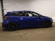 Ford Focus ST-2 4