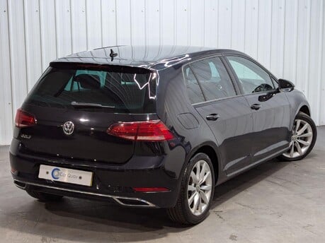 Volkswagen Golf GT TDI DSG 10