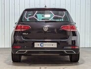 Volkswagen Golf GT TDI DSG 36