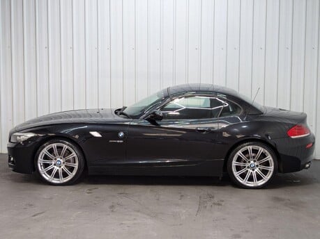 BMW Z4 2.5 23i M Sport Auto sDrive Euro 5 2dr 25