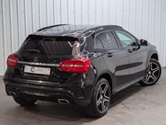 Mercedes-Benz GLA GLA 200 D AMG LINE PREMIUM 10