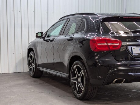 Mercedes-Benz GLA GLA 200 D AMG LINE PREMIUM 36