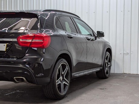 Mercedes-Benz GLA GLA 200 D AMG LINE PREMIUM 38