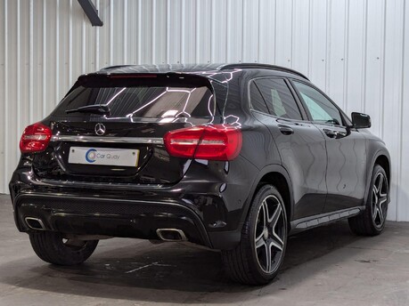 Mercedes-Benz GLA GLA 200 D AMG LINE PREMIUM 42