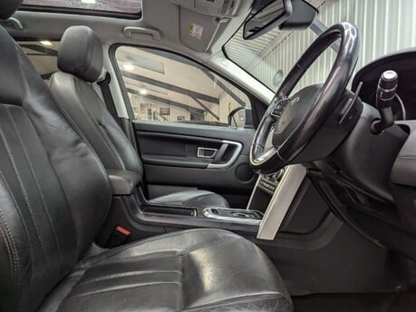 Land Rover Discovery Sport SD4 HSE 38