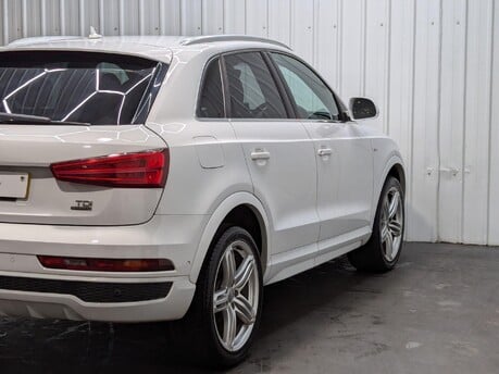 Audi Q3 TDI QUATTRO S LINE PLUS 38