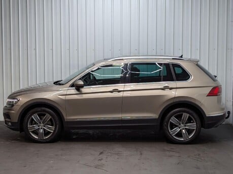 Volkswagen Tiguan SEL TSI 4MOTION DSG 16