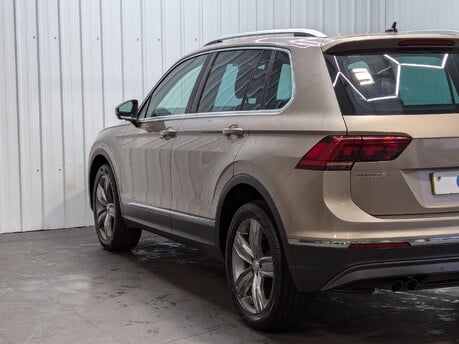 Volkswagen Tiguan SEL TSI 4MOTION DSG 36