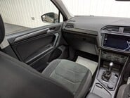 Volkswagen Tiguan SEL TSI 4MOTION DSG 48