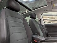 Volkswagen Tiguan SEL TSI 4MOTION DSG 53