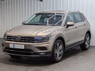 Volkswagen Tiguan SEL TSI 4MOTION DSG 25