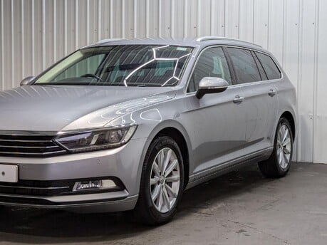 Volkswagen Passat SE BUSINESS TDI BLUEMOTION TECHNOLOGY 21