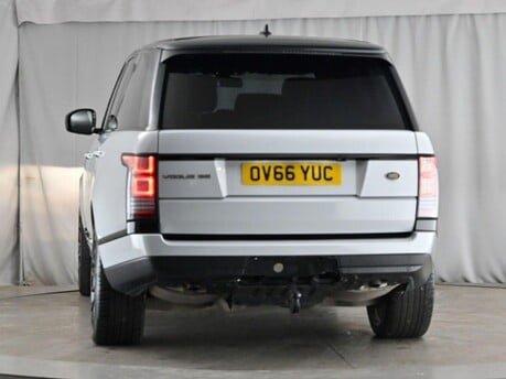 Land Rover Range Rover TDV6 VOGUE SE 6