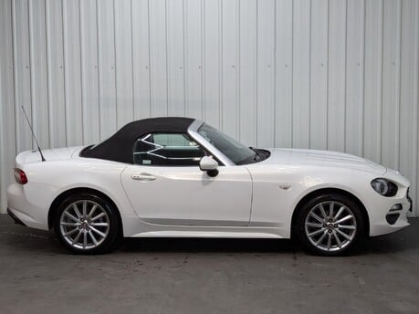 Fiat 124 Spider 1.4 MultiAir Lusso Plus Euro 6 2dr 22