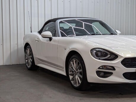 Fiat 124 Spider 1.4 MultiAir Lusso Plus Euro 6 2dr 27