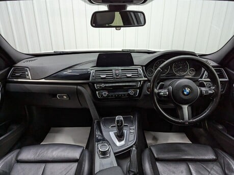 BMW 3 Series 320I M SPORT TOURING 3