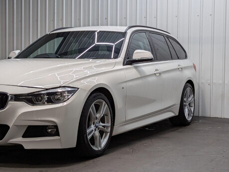 BMW 3 Series 320I M SPORT TOURING 18