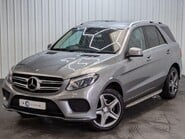 Mercedes-Benz GLE GLE 250 D 4MATIC AMG LINE 9