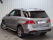 Mercedes-Benz GLE GLE 250 D 4MATIC AMG LINE 12