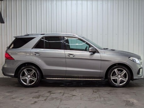 Mercedes-Benz GLE GLE 250 D 4MATIC AMG LINE 13