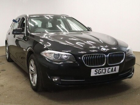 BMW 5 Series 520D SE TOURING 2