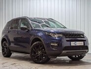 Land Rover Discovery Sport TD4 HSE BLACK 6