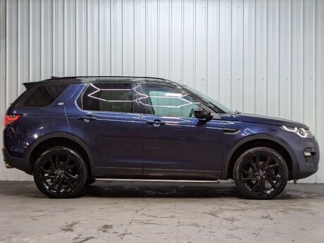 Land Rover Discovery Sport TD4 HSE BLACK 14