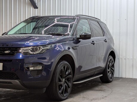 Land Rover Discovery Sport TD4 HSE BLACK 20