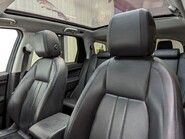 Land Rover Discovery Sport TD4 HSE BLACK 57