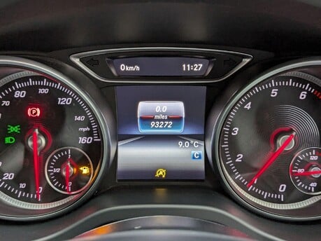 Mercedes-Benz GLA GLA 200 SPORT PREMIUM 73