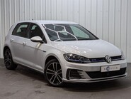 Volkswagen Golf GTE DSG 1