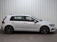 Volkswagen Golf GTE DSG 13