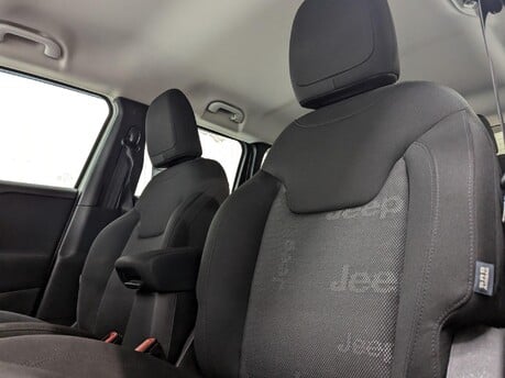 Jeep Renegade LONGITUDE 56