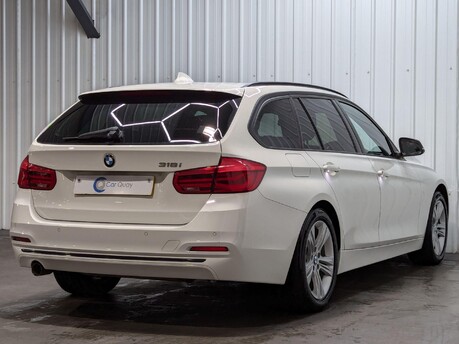 BMW 3 Series 318I SPORT TOURING 42