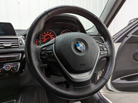 BMW 3 Series 318I SPORT TOURING 75