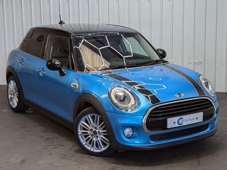 Mini Hatch COOPER 7