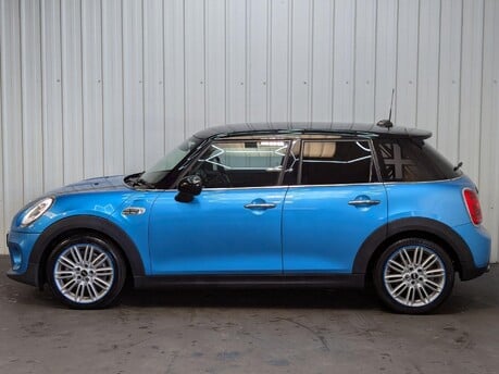 Mini Hatch COOPER 16