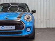 Mini Hatch COOPER 31