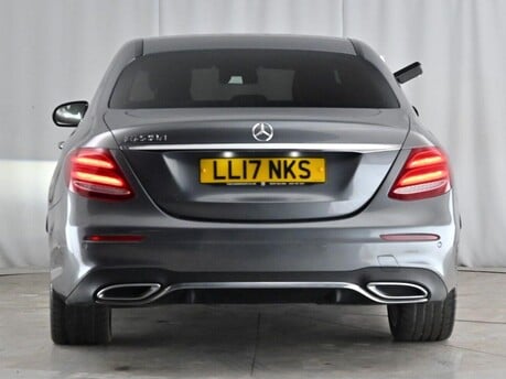 Mercedes-Benz E Class E 220 D AMG LINE 6